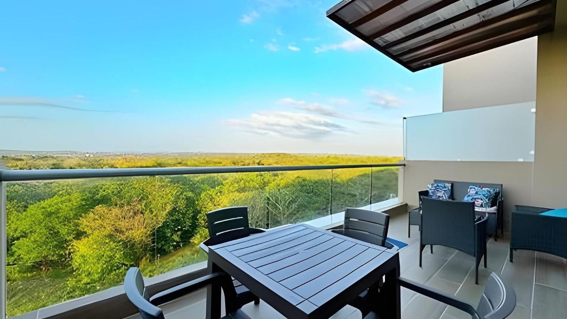 Elegante Con Balcón En Apartamento Cartagena
