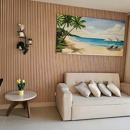 Apartamento Elegante Con Balcón En Cartagena
