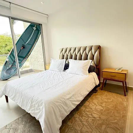Apartamento Elegante Con Balcón En *
