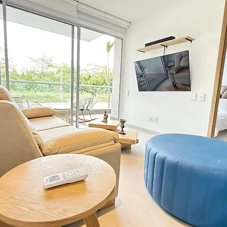 Elegante Con Balcón En Apartamento *