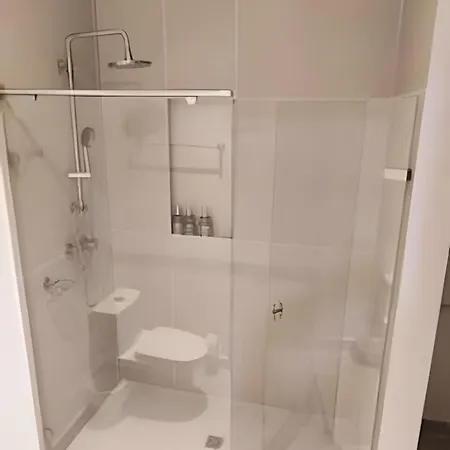 Apartamento Elegante Con Balcón En Cartagena