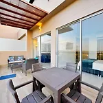 Elegante Apartamento Con Balcon En Cartagena