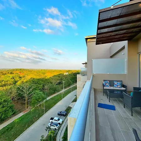 Apartamento Elegante Con Balcón En Cartagena